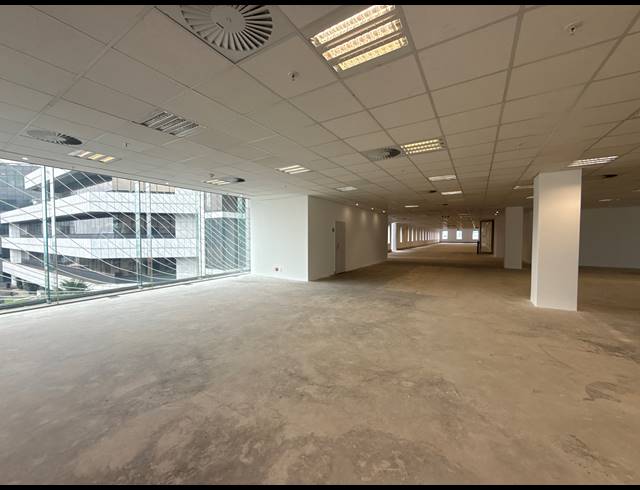 1,976M² OFFICE TO LET IN SANDTON CENTRAL